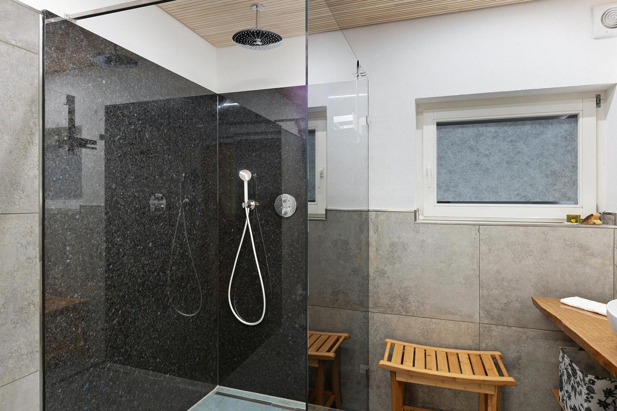 Zum Haselbach Appartement Weilheim Buitenkant foto